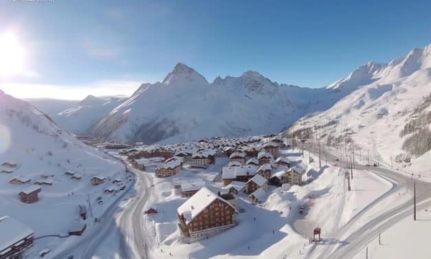 Plongez dans l’univers des pistes enneigées avec les webcams de l’Alpe d’Huez